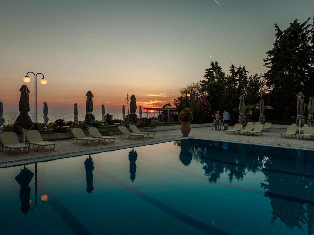 Kassandra Mare Hotel Νέα Ποτίδαια Εξωτερικό φωτογραφία